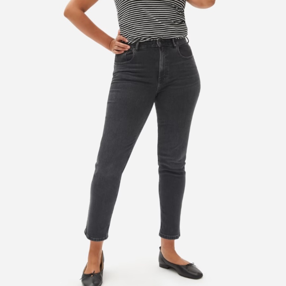 NWT Everlane Curvy 90s Cheeky Jean Washed Black Organic Cotton
